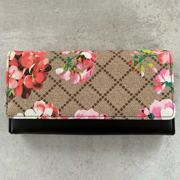 Floral Blooms & Black Vegan Leather Supreme Long Wallet Wristlet by AR New York - Picture 3 of 7
